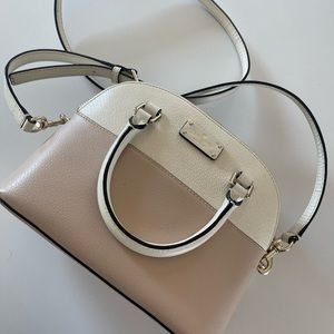 Small Kate Spade crossbody